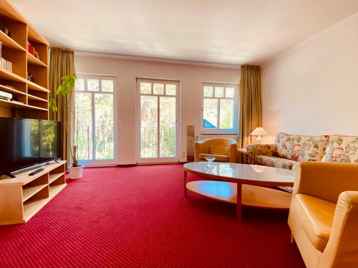Haus Kastell - Suite Strandglueck Heringsdorf Zewnętrze zdjęcie