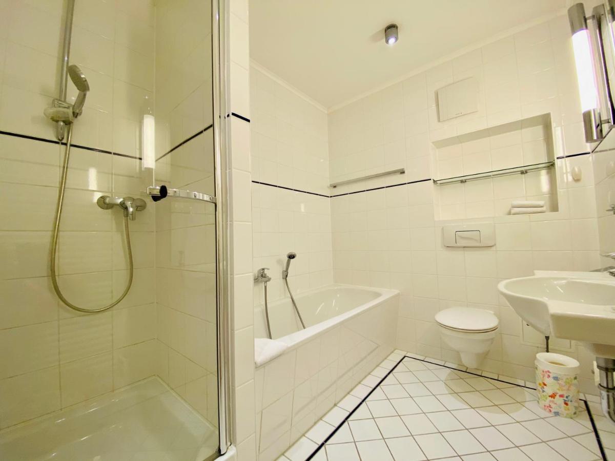 Haus Kastell - Suite Strandglueck Heringsdorf Zewnętrze zdjęcie